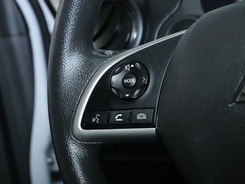 Used 2021 Mitsubishi Mirage image 32