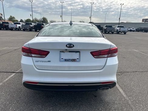 Used 2016 Kia Optima LX FWD image 4