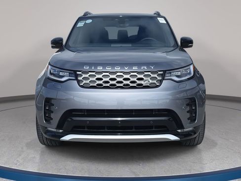 New 2026 Land Rover Discovery Limited Edition image 2