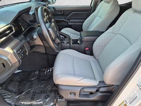 Certified 2026 Toyota Tacoma SR5 AWD/4WD image 14