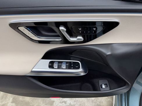 Certified 2025 Mercedes-Benz E 350 4MATIC Sedan image 11