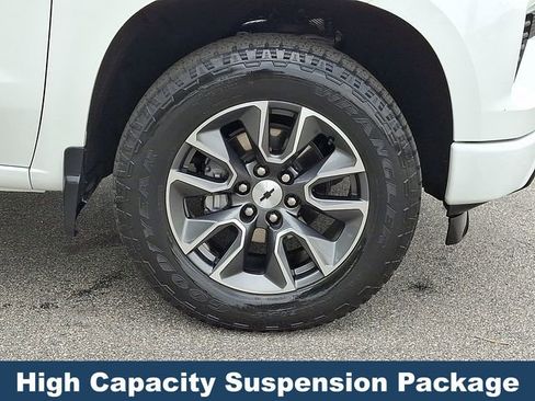 Used 2024 Chevrolet Silverado 1500 RST w/ LPO, Liner Protection Package AWD/4WD image 10