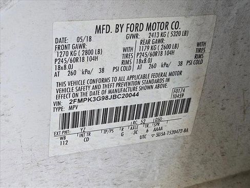 Used 2018 Ford Edge SE image 14