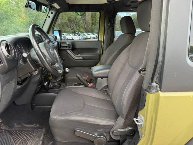 Used 2013 Jeep Wrangler Sport w/ Connectivity Group AWD/4WD image 15