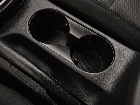 Used 2025 Kia Soul LX w/ LX Technology Package image 17