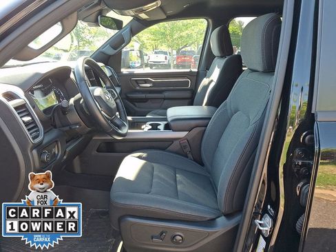Used 2022 RAM 1500 Big Horn AWD/4WD image 12