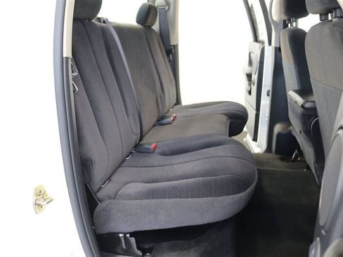 Used 2004 Dodge Ram 2500 Truck SLT AWD/4WD image 18