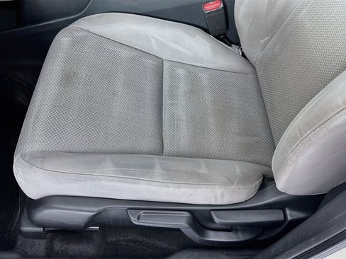 Certified 2017 Honda HR-V EX image 18