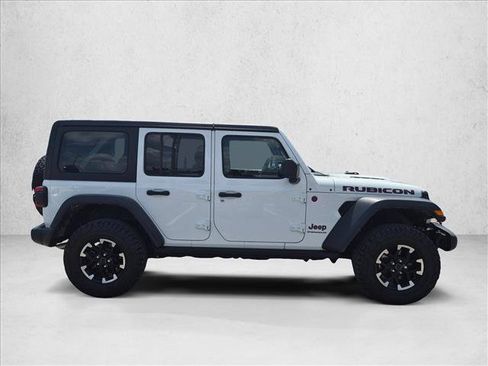 Used 2024 Jeep Wrangler Unlimited Rubicon w/ Technology Group AWD/4WD image 4