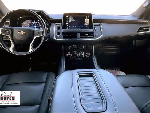 Used 2022 Chevrolet Tahoe LT w/ Luxury Package image 15