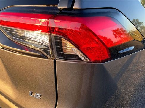 Used 2023 Toyota RAV4 LE image 29
