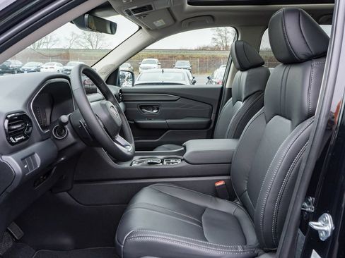 New 2026 Honda Pilot Touring image 27