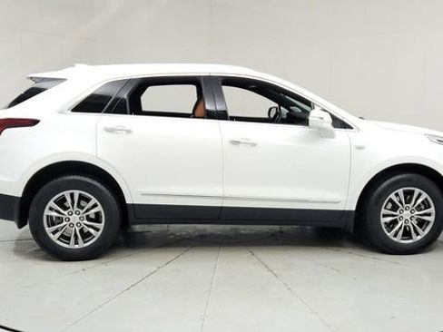 Certified 2023 Cadillac XT5 Premium Luxury image 6