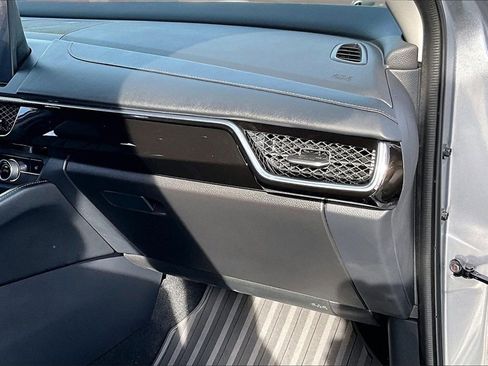 Certified 2025 Acura ADX AWD image 17