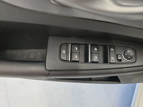 Certified 2023 Kia Forte LXS image 16