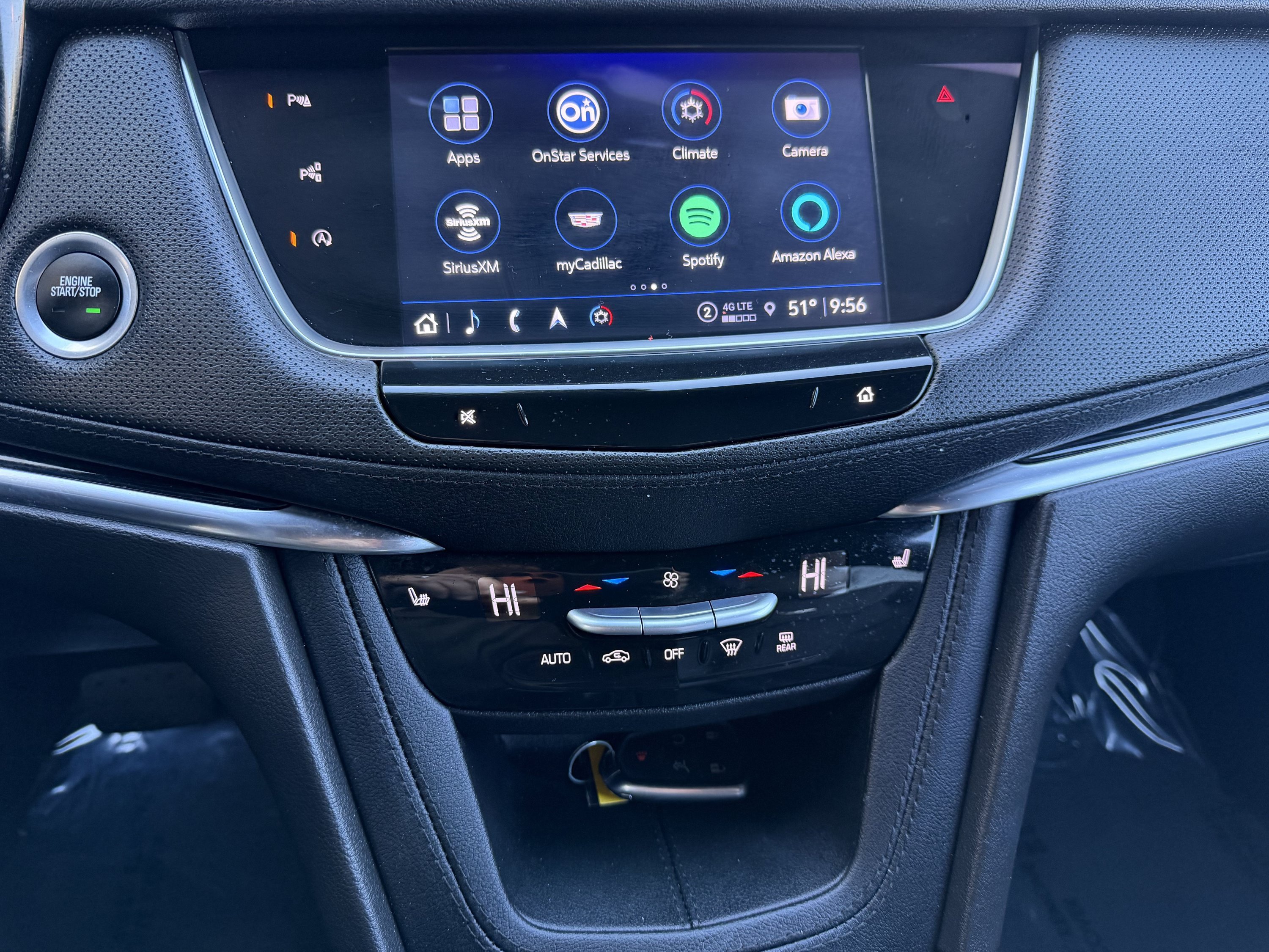 Used 2023 Cadillac XT5 Premium Luxury w/ Technology Package AWD/4WD image 23