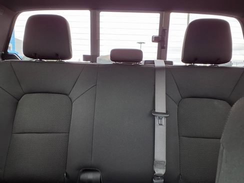 Used 2024 GMC Canyon Elevation w/ Convenience Package image 35