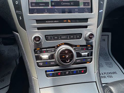 Used 2019 Lincoln MKZ Reserve AWD/4WD image 19