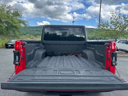Used 2022 Jeep Gladiator Sport AWD/4WD image 20