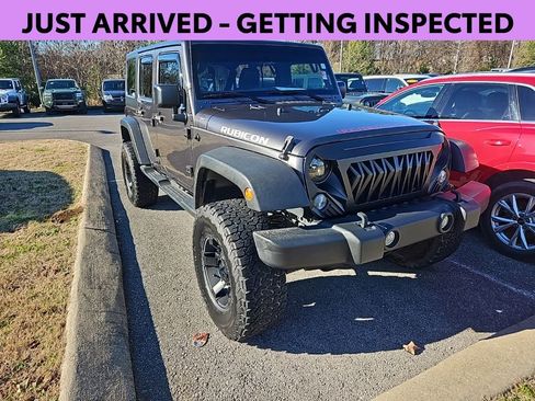 Used 2016 Jeep Wrangler Unlimited Rubicon w/ Connectivity Group image 1