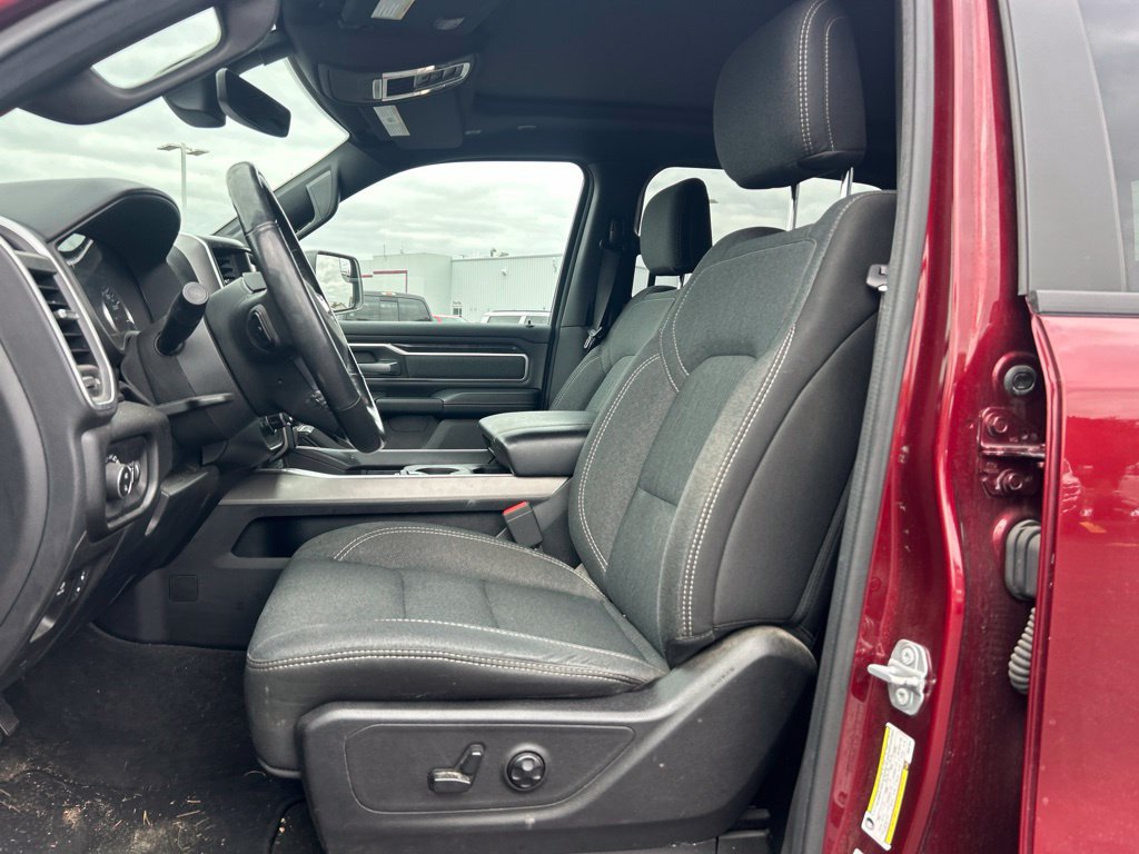 Used 2019 RAM 1500 Big Horn AWD/4WD image 6