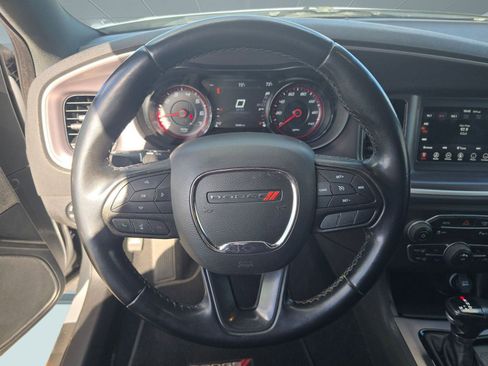 Used 2022 Dodge Charger SXT w/ Blacktop Package image 13