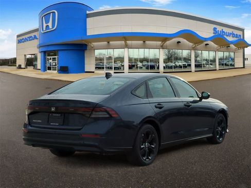 New 2025 Honda Accord SE image 8