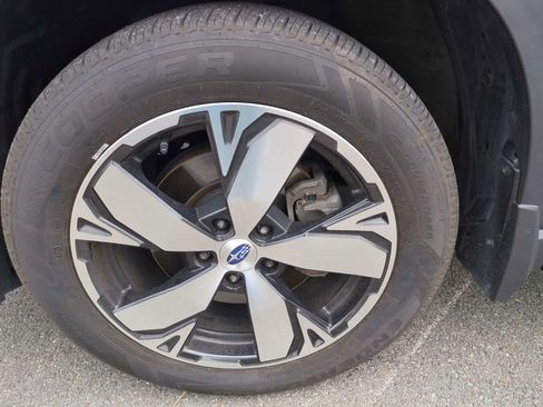 Used 2021 Subaru Forester Touring AWD/4WD image 25