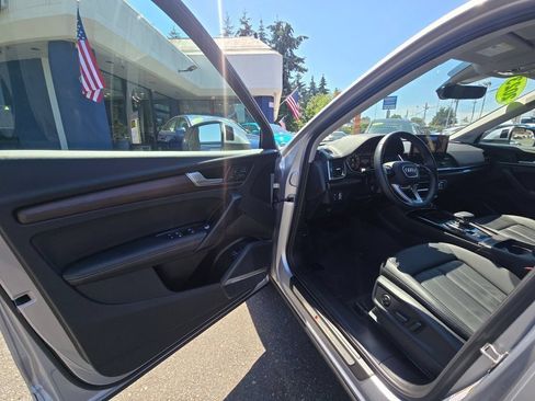 Used 2023 Audi Q5 2.0T Premium Plus w/ Premium Plus Package AWD/4WD image 20