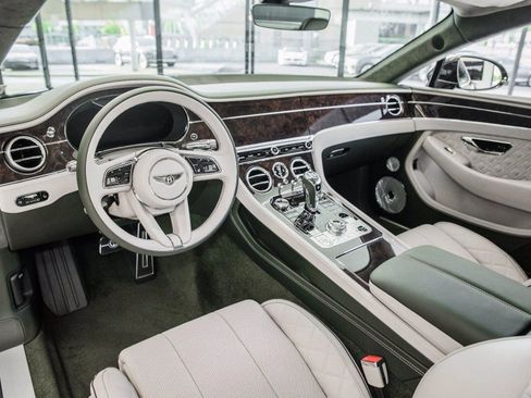 Used 2021 Bentley Continental GT image 7