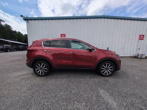 Used 2019 Kia Sportage EX FWD image 9