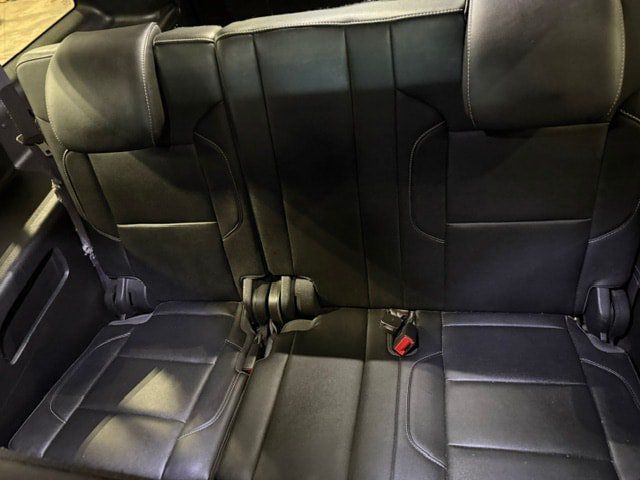 Used 2016 Chevrolet Suburban LT w/ Luxury Package AWD/4WD image 42