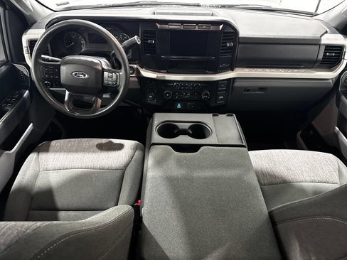 Used 2024 Ford F250 XLT AWD/4WD image 29