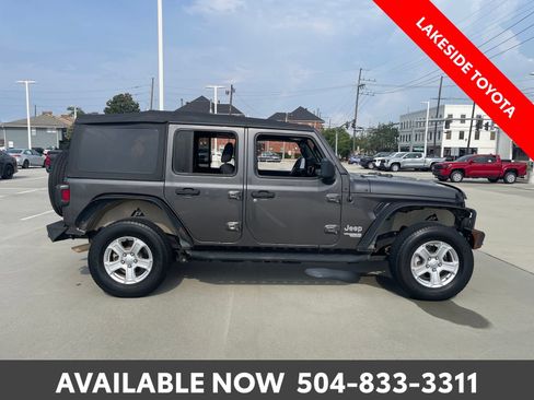 Used 2019 Jeep Wrangler Unlimited Sport S AWD/4WD image 6