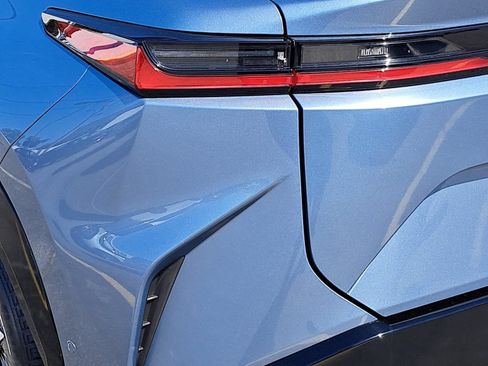 Used 2023 Lexus RZ 450e Premium w/ Technology Package AWD/4WD image 37