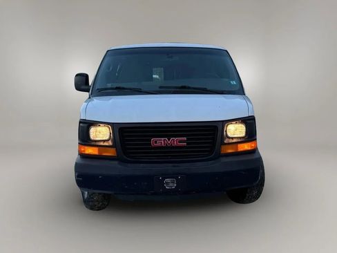 Used 2013 GMC Savana 1500 AWD image 7