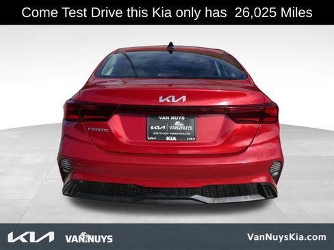 Used 2023 Kia Forte LXS image 5