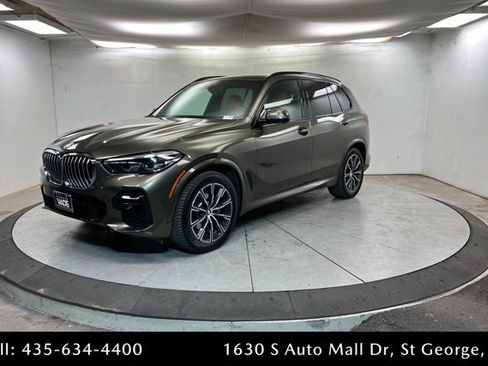 Used 2022 BMW X5 xDrive40i w/ M Sport Package image 1