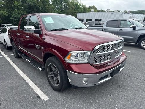 Used 2017 RAM 1500 Laramie AWD/4WD image 1