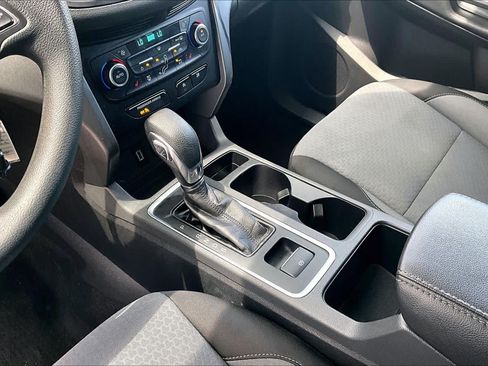 Used 2018 Ford Escape SE w/ SE Sync 3 Package AWD/4WD image 16