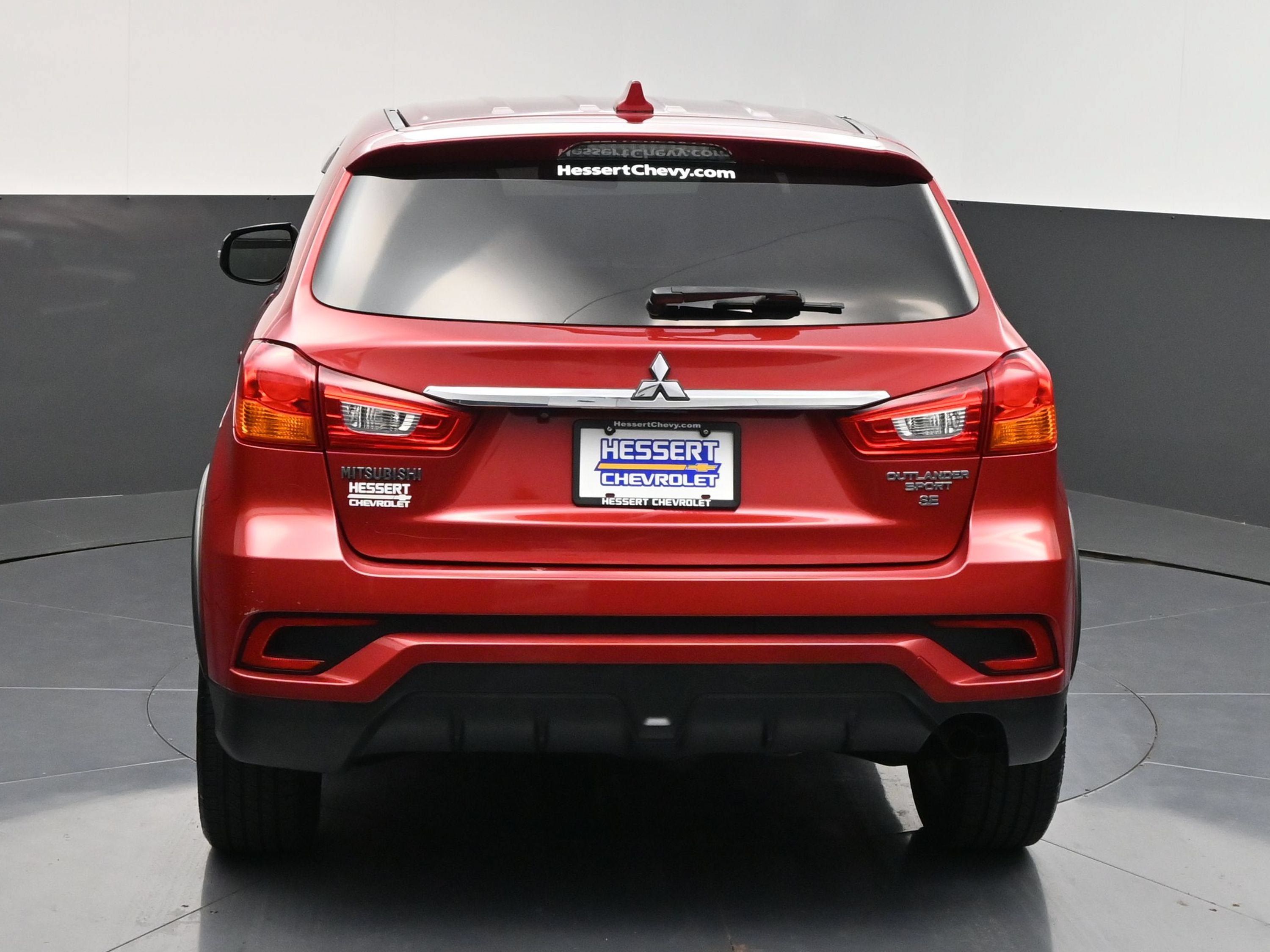 Used 2018 Mitsubishi Outlander Sport SE AWD/4WD image 7