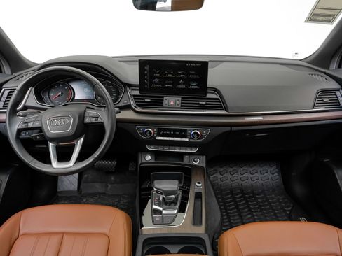Used 2023 Audi Q5 2.0T Premium w/ Convenience Package AWD/4WD image 19