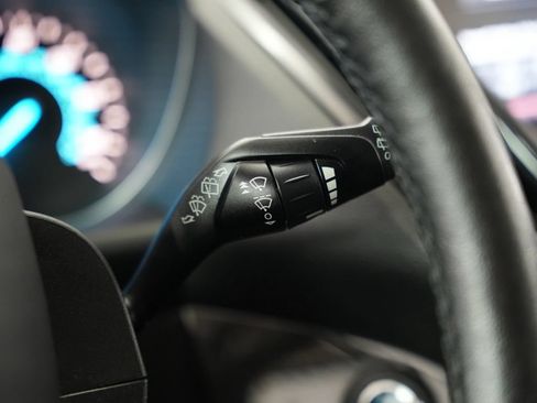 Used 2015 Ford Escape Titanium FWD image 16
