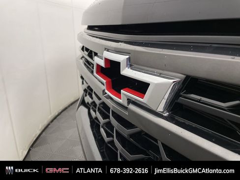 Used 2024 Chevrolet Silverado 1500 ZR2 image 31