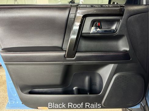 Used 2018 Toyota 4Runner TRD Pro AWD/4WD image 10