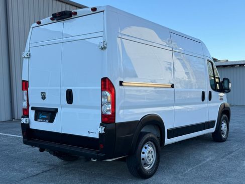 Used 2021 RAM ProMaster 1500 w/ Convenience Group image 4