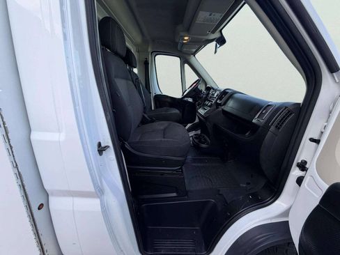 Used 2017 RAM ProMaster 3500 w/ Premium Appearance Group FWD image 26