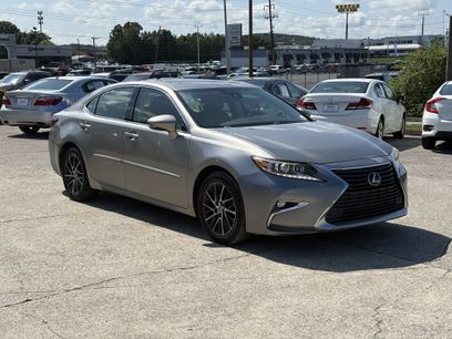 Used 2016 Lexus ES 350 w/ Luxury Package w/Wood Trim