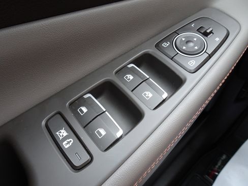Used 2020 Hyundai Santa Fe Limited AWD/4WD image 26