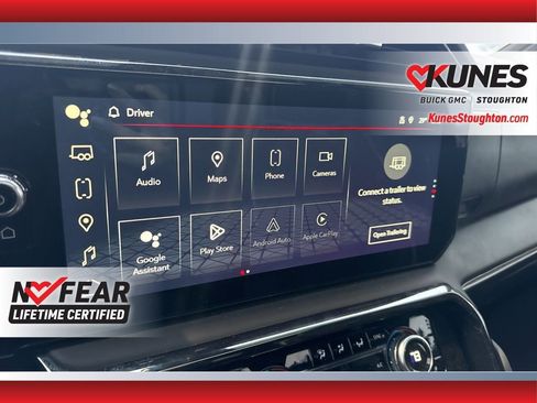 Used 2024 GMC Sierra 2500 AT4X image 32